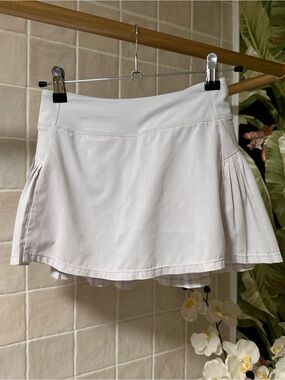 Athleta Girls tennis skort